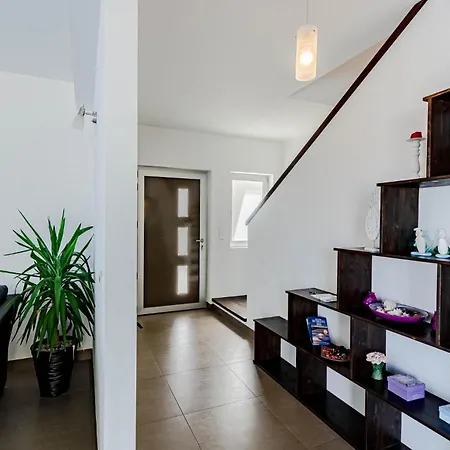 Lovely In Prigradica